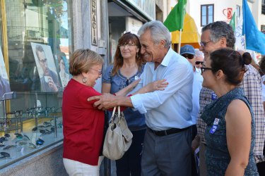 Contacto com a população da Parede