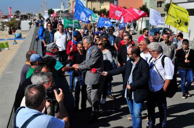 Contacto com a população de Espinho