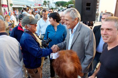 Contacto com a população de Lagos