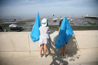 Contacto com a população em Alcochete