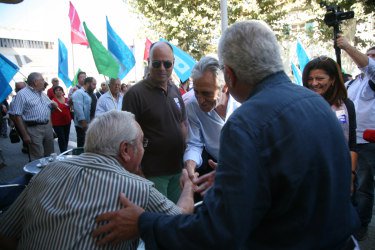 Contacto com a população em Grândola