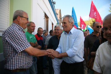 Contacto com a população em Grândola