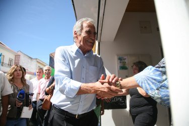 Contacto com a população em Grândola
