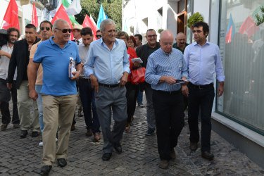 Contacto com a população em Moura
