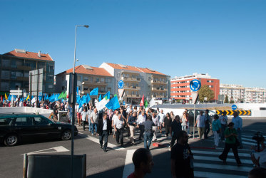 Contacto com a população na Cruz de Pau, Amora