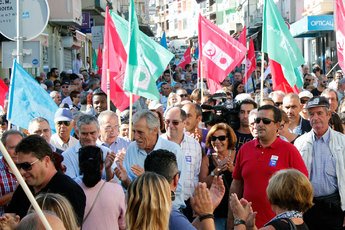 As ruas da Baixa da Banheira encheram com a arruada da CDU