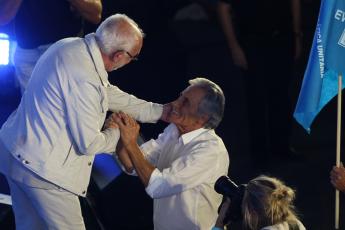 Pelo sonho e pela razão