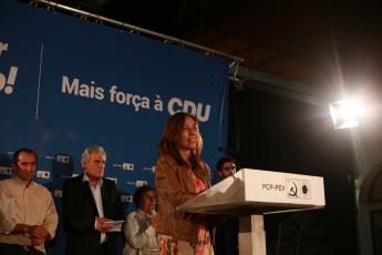 A CDU não hesita entre as populações e fazer bonito para Bruxelas. As pessoas e a sustentabilidade ambiental estão sempre primeiro