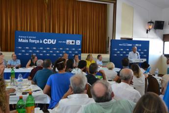 É justa a preocupação de tantos jovens perante o modo de produção capitalista que esgota os recursos naturais na procura incessante do lucro