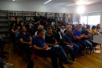 Encontro com trabalhadores sobre trabalho por turnos