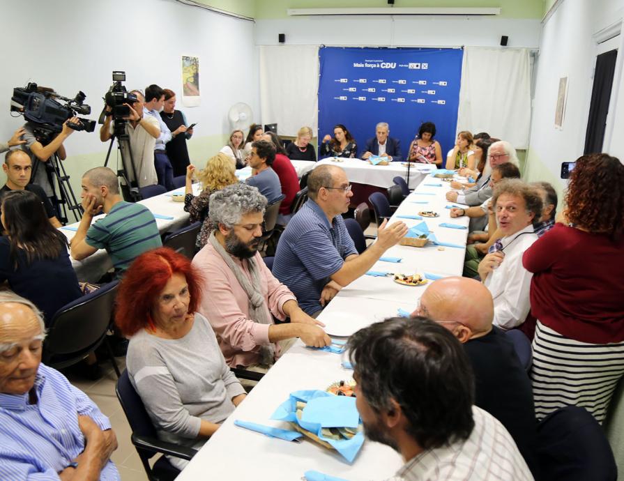 Almoço com investigadores