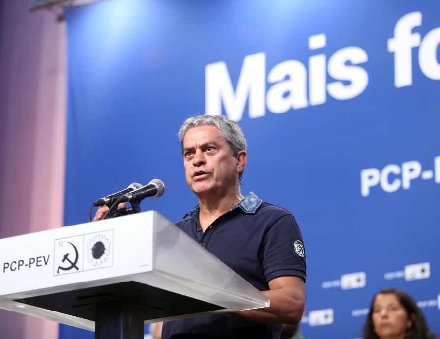 Desfile e Comício em Almada