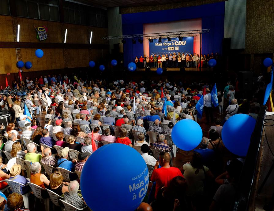Desfile e Comício em Almada