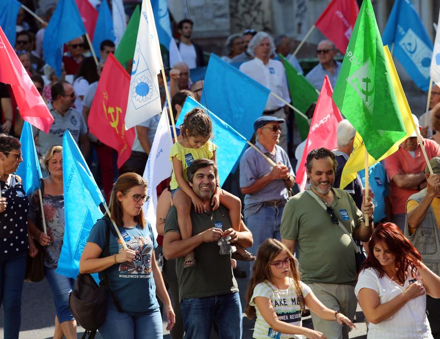 Desfile e Comício em Almada