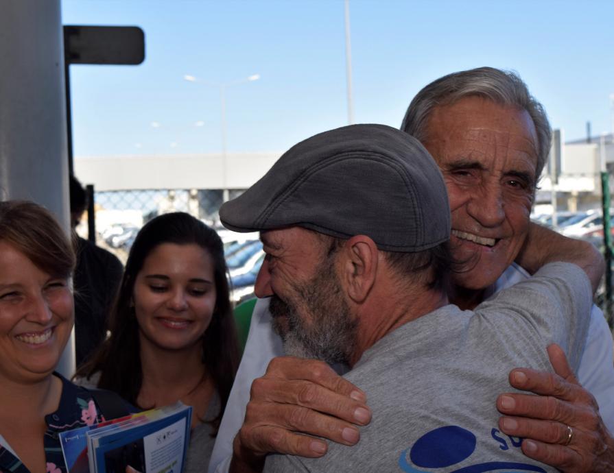 Contacto com trabalhadores da SONAE