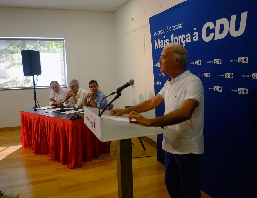 Encontro com trabalhadores sobre trabalho por turnos
