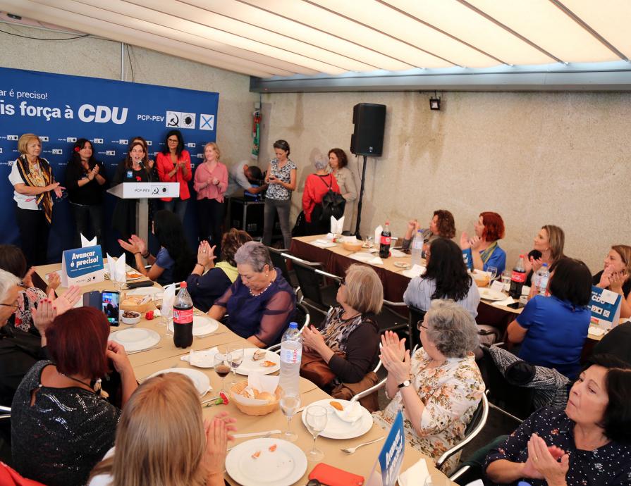 Almoço de mulheres com a CDU