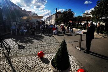 Sessão Pública com reformados «Viver com dignidade»