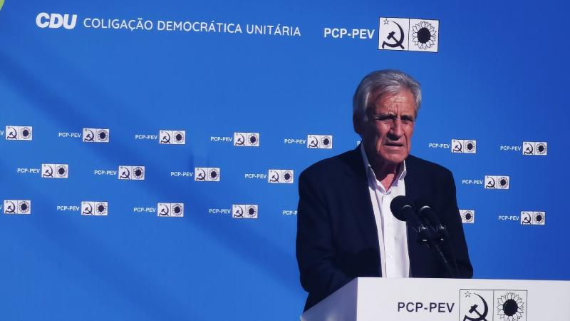 Sessão Pública com reformados «Viver com dignidade»