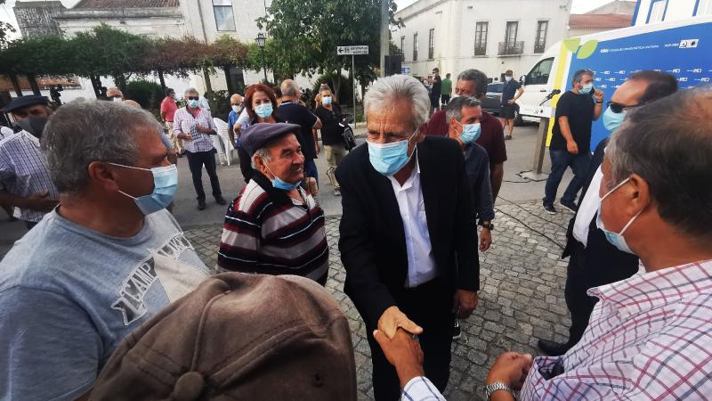 Sessão Pública com reformados «Viver com dignidade»