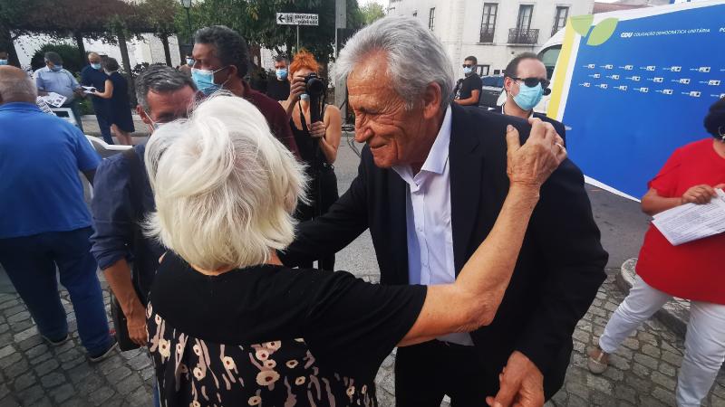 Sessão Pública com reformados «Viver com dignidade»