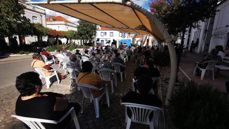 Sessão Pública com reformados «Viver com dignidade»