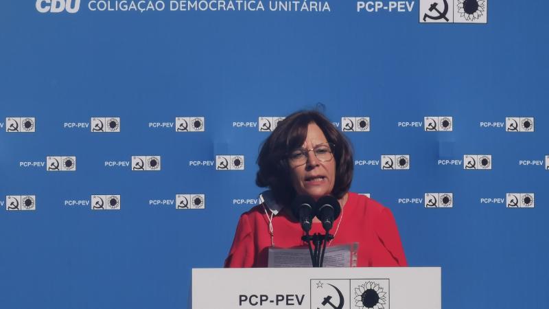 Sessão Pública com reformados «Viver com dignidade»