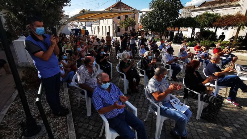 Sessão Pública com reformados «Viver com dignidade»