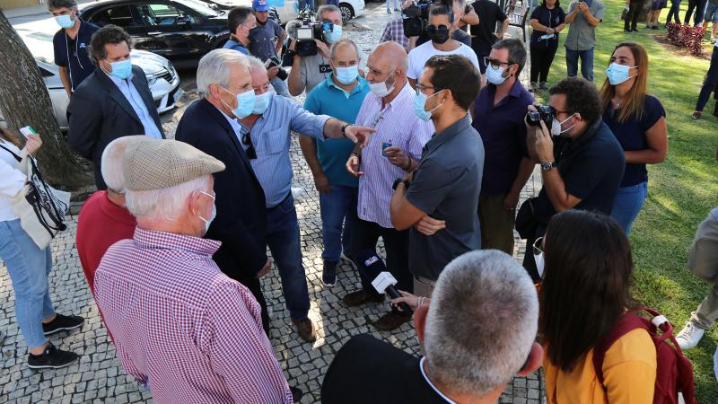 Encontro com a população em Sines