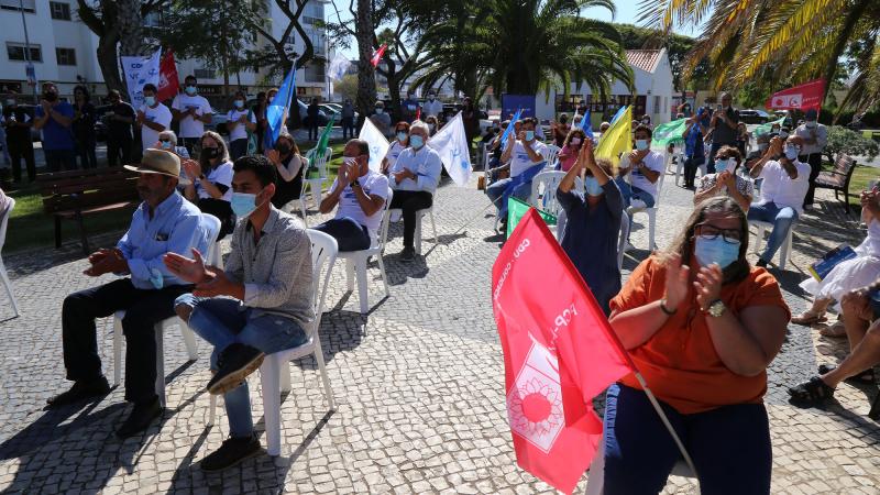 Encontro com a população em Sines