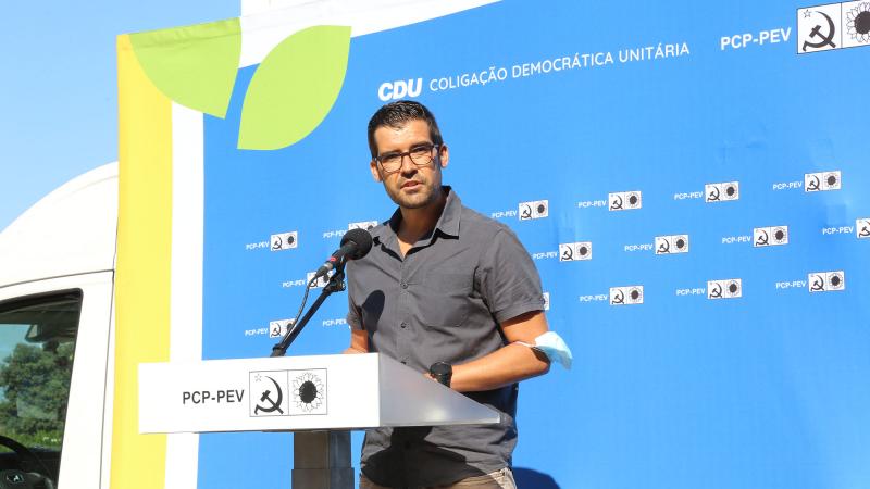 Encontro com a população em Sines