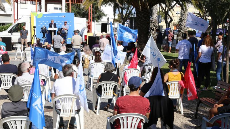 Encontro com a população em Sines