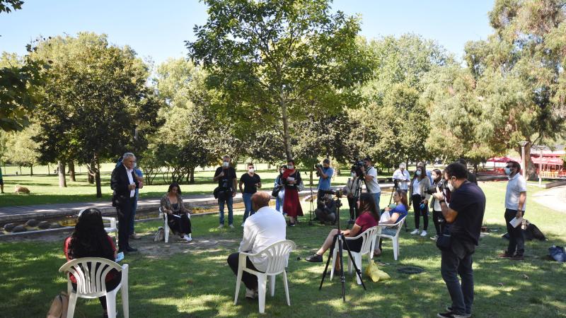 Encontro com pais sobre creches gratuitas, Lisboa