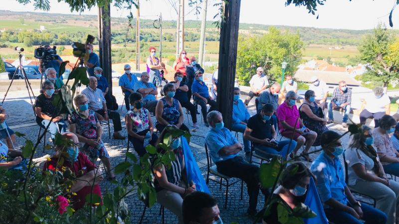 Sessão com reformados