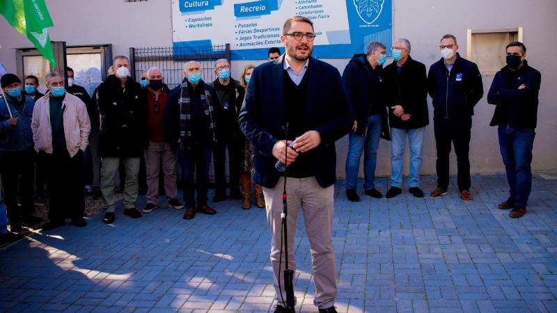 Contacto com activistas do Movimento Associativo Popular