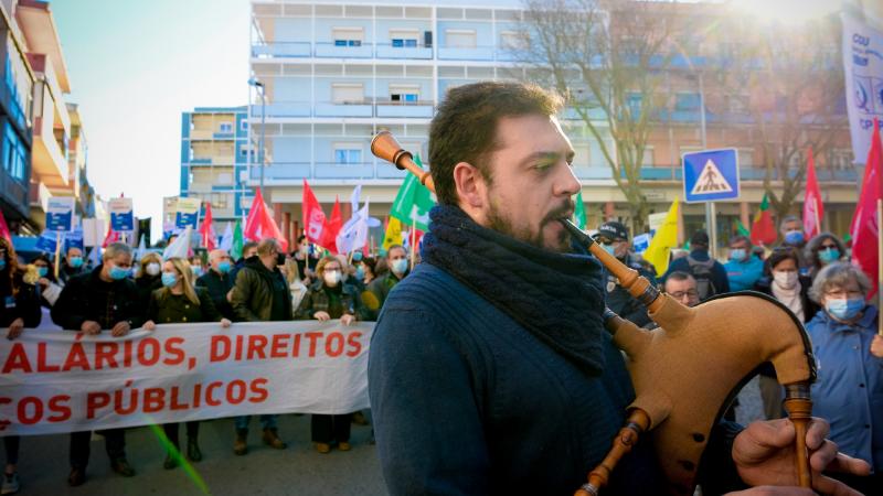Desfile e comício em Almada