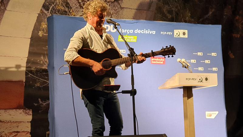 Sessão Pública em Vila Nova de Gaia