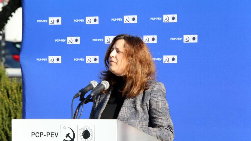 Encontro com população em Montemor-o-Novo