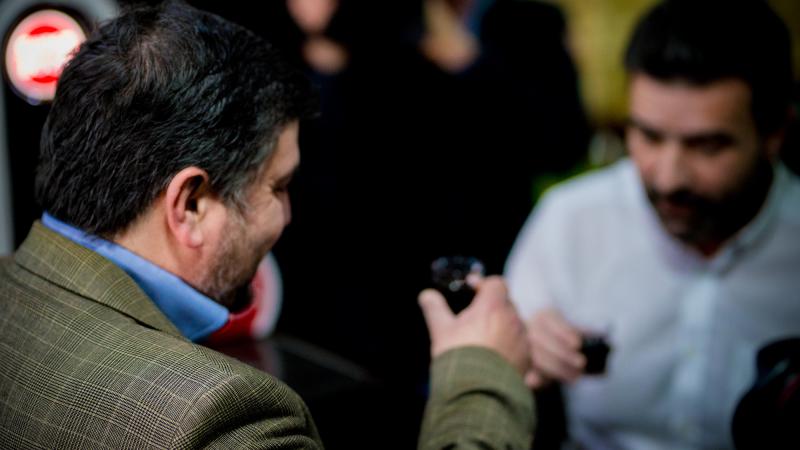 Contacto com empresário da restauração