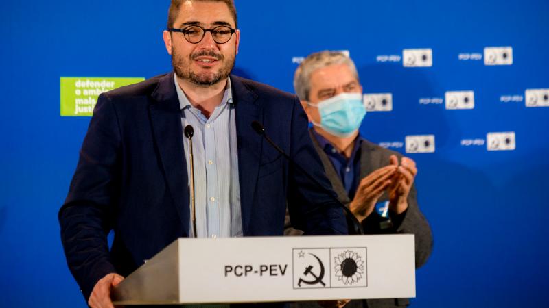 Sessão Pública na Marinha Grande