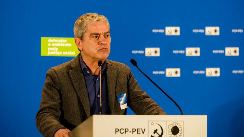 Sessão Pública na Marinha Grande