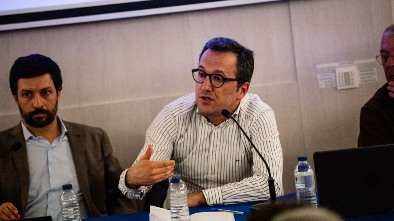 Sessão «Que futuro para a economia portuguesa perante a União Europeia?»