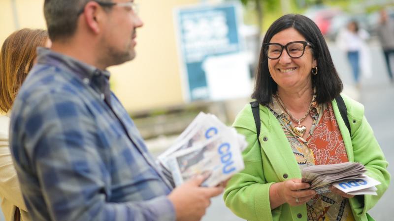 Contacto com trabalhadores da Exide