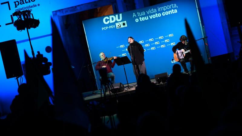Comício em Coimbra