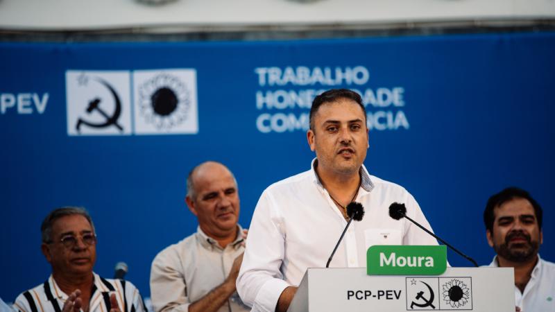 Sessão Pública em Moura