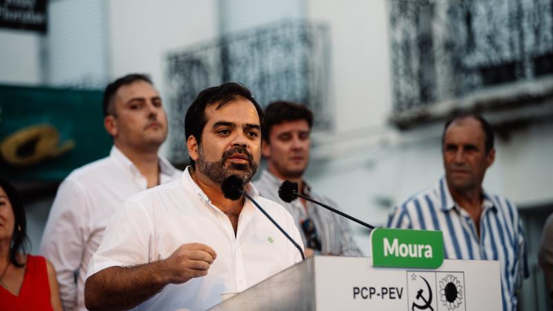 Sessão Pública em Moura