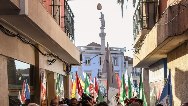 Desfile em Setúbal