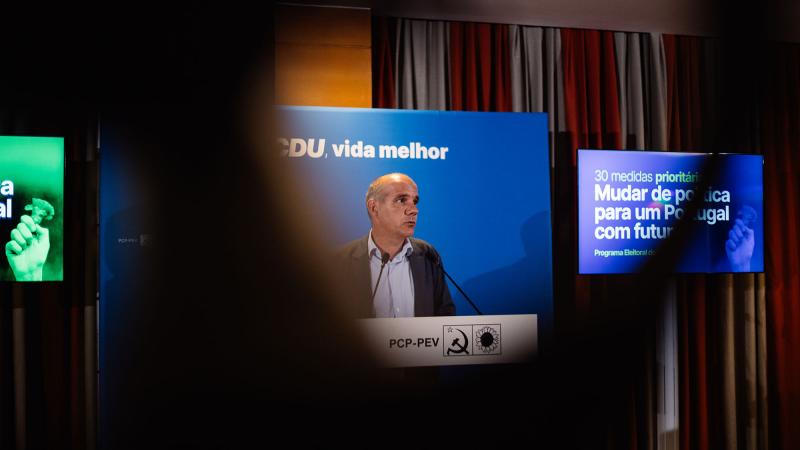 Apresentação «30 Medidas Prioritárias - Mudar de política para uma vida melhor»