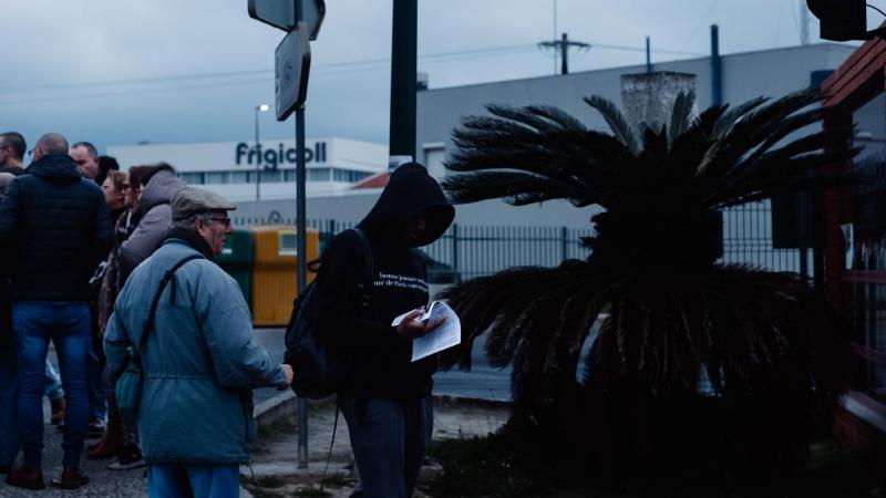 Contacto com os trabalhadores da Matutano