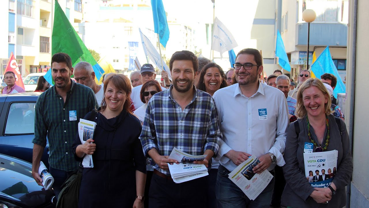 João Ferreira: Contacto com a população na Amora